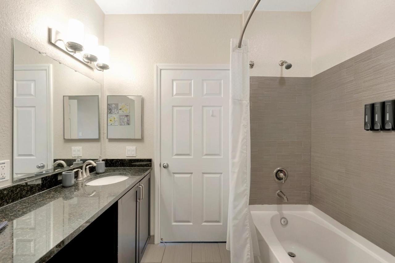 Tropical 3Br Suite-2 Resort Style Pools-5 Mil To Bay-Gym-Close To Beach Tampa Exteriör bild